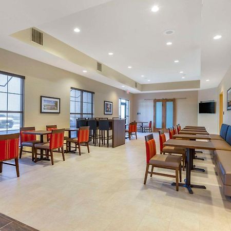Comfort Suites Albuquerque Airport Экстерьер фото