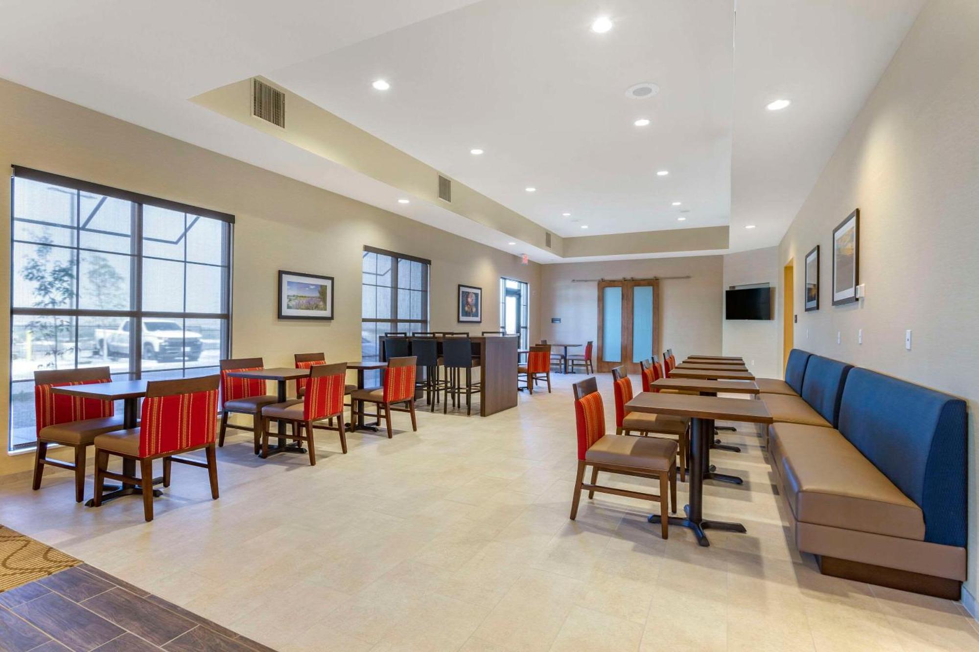 Comfort Suites Albuquerque Airport Экстерьер фото