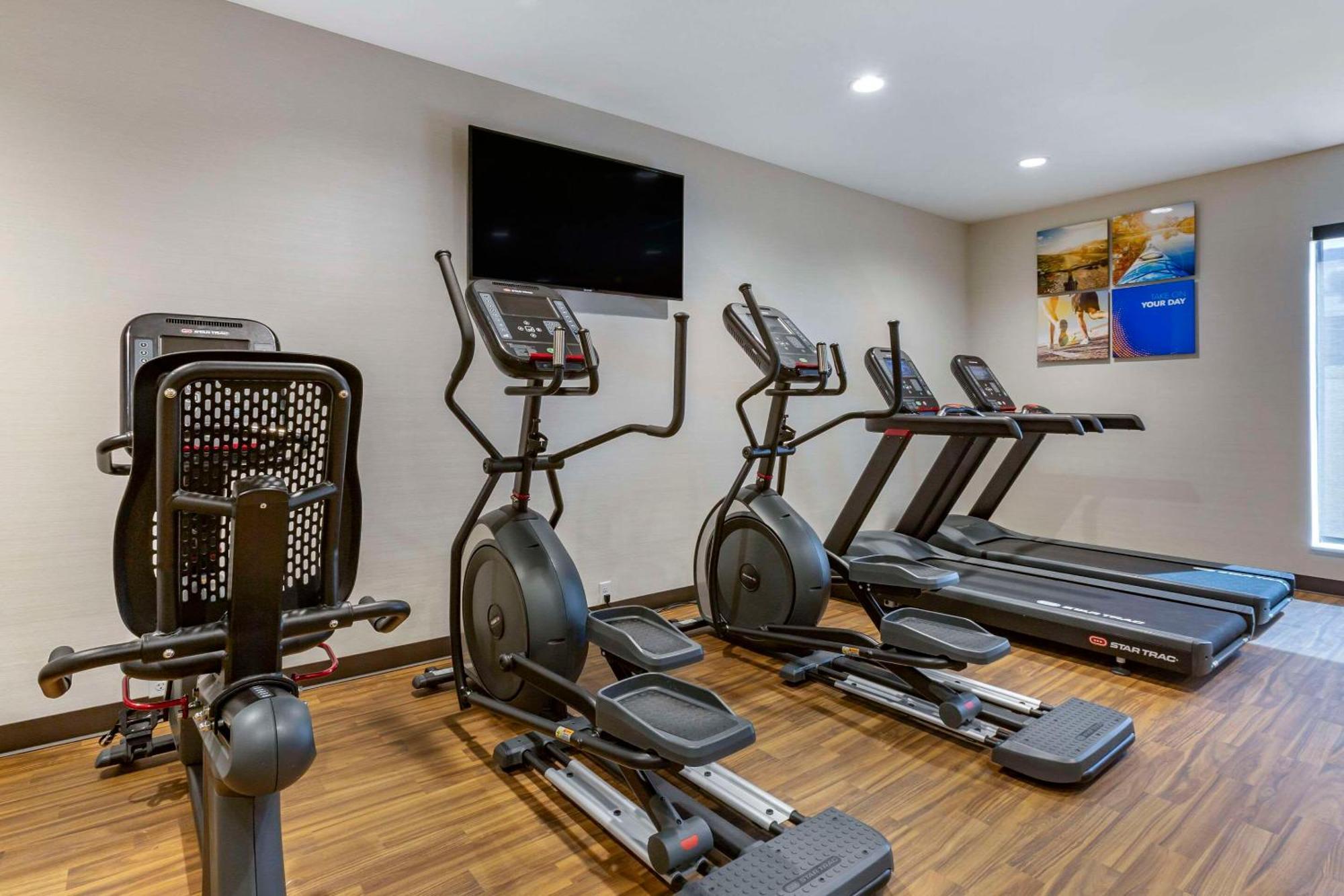 Comfort Suites Albuquerque Airport Экстерьер фото