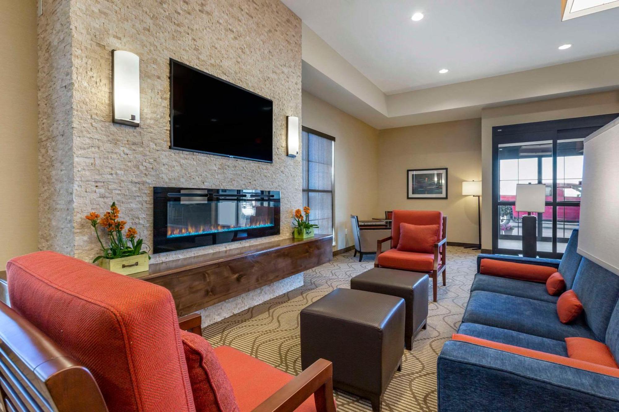Comfort Suites Albuquerque Airport Экстерьер фото